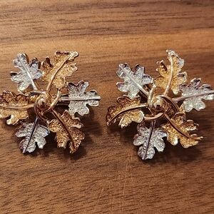 Vintage Signed SARAH COVENTRY Leaf Clip-On Earrings